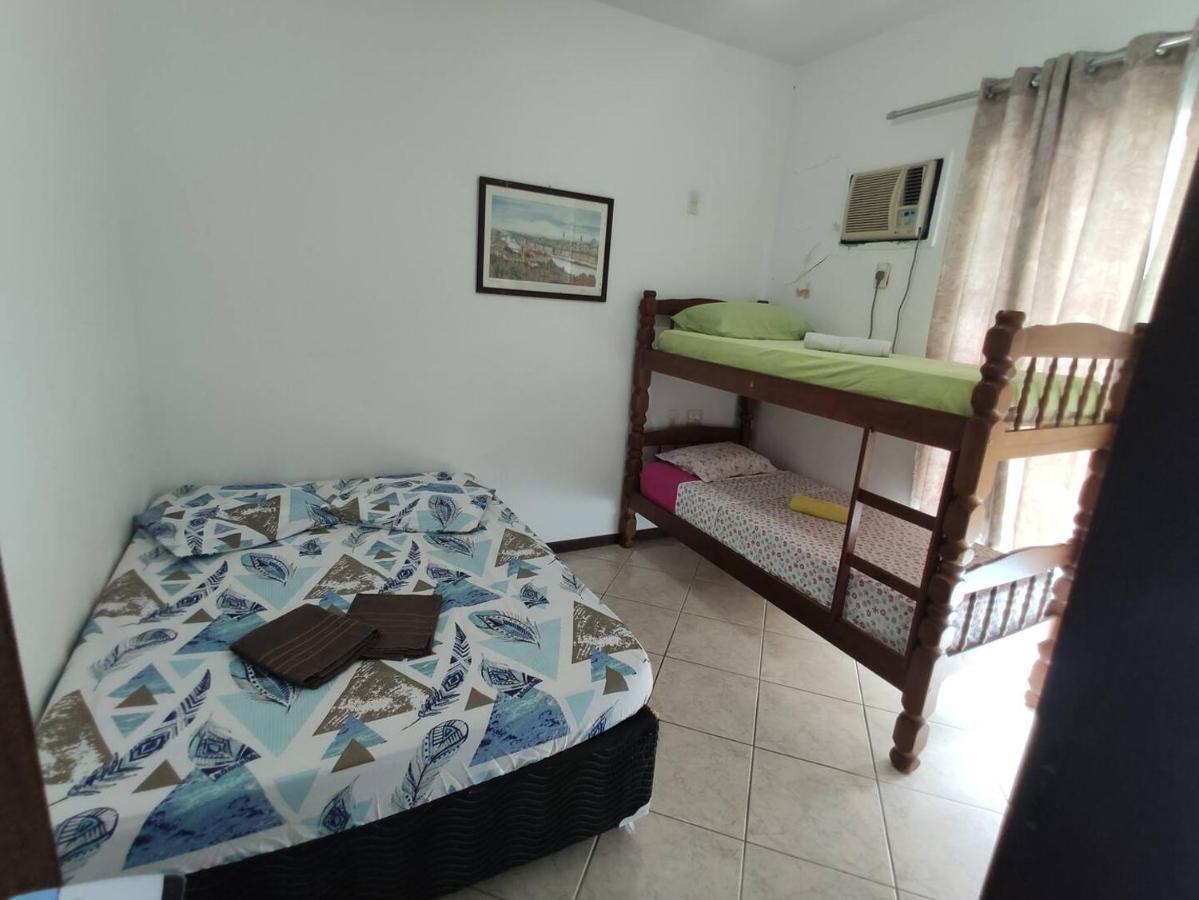 Apto 2 Quartos Com Ar Cond, Predio Frente P/ Cabo Frío