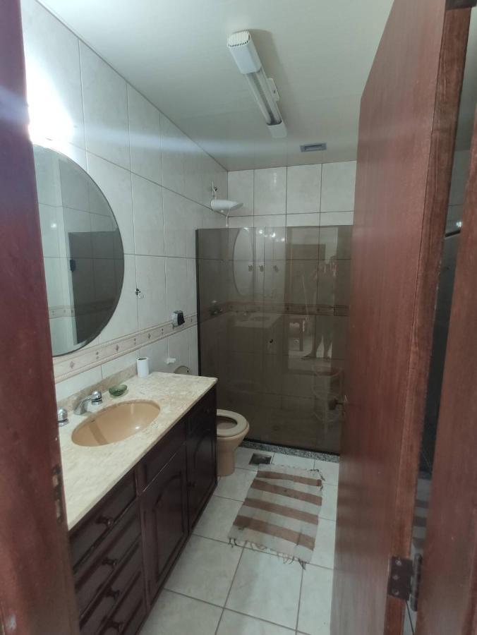 Apto 2 Quartos Com Ar Cond, Predio Frente P/ *